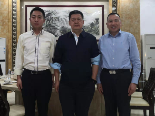 中紀(jì)委國(guó)際合作局郭松江局長(zhǎng)、人民日?qǐng)?bào)社馬海濤副總編親臨新望視察指導(dǎo)